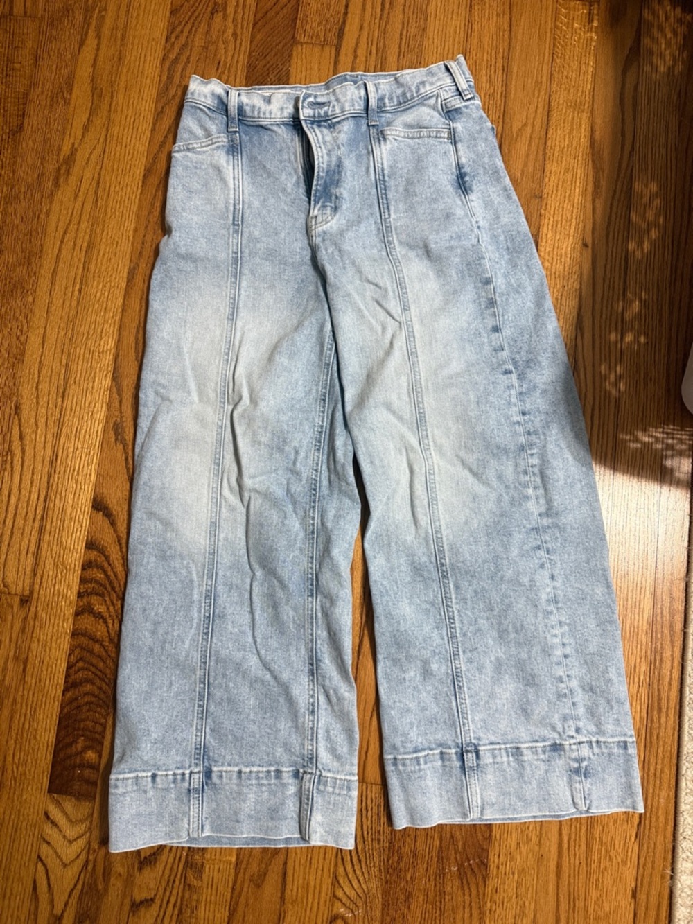 GAP High Rise Wide-Leg Jeans - Light Wash Blue